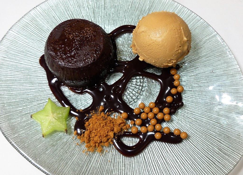 Restaurante Granja Santa Creu — Comida y bebida