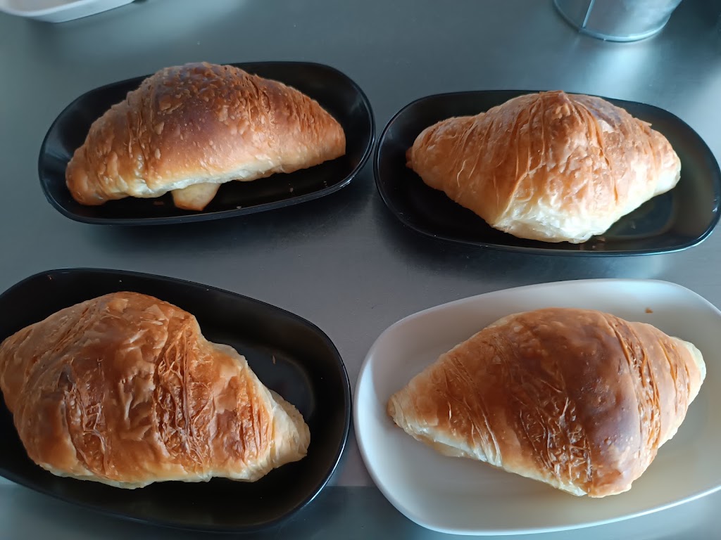 Bar Snack — Comida y bebida