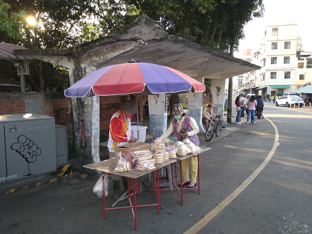 光復新村圓環旁 好吃大餅 的照片