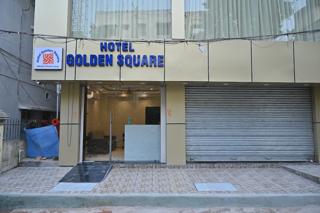 Hotel Golden Square