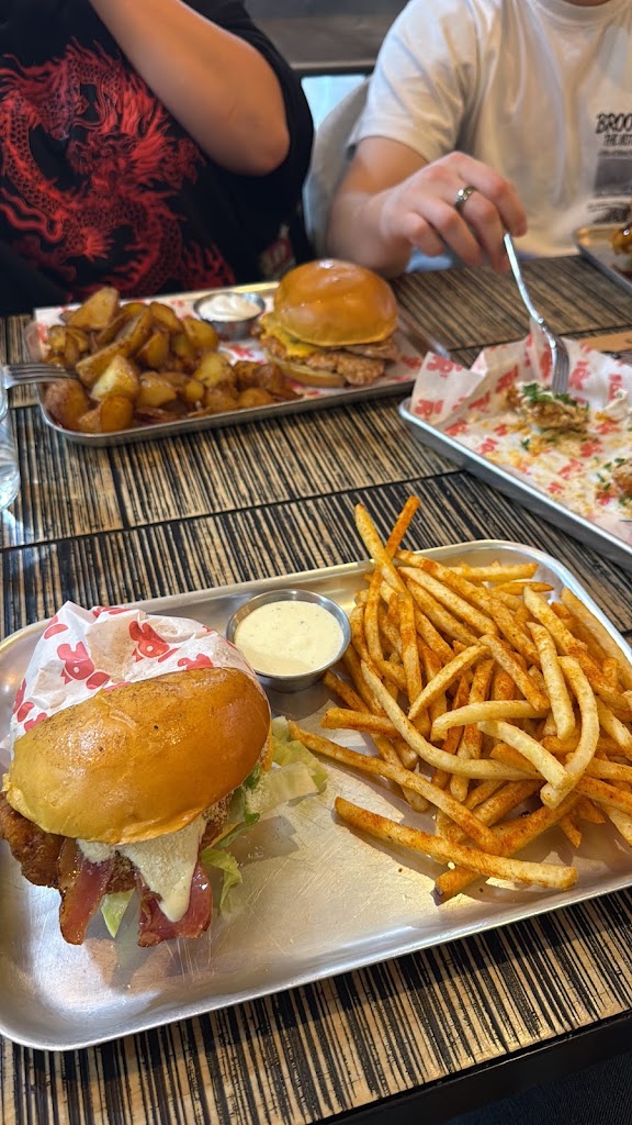 Roost Chicken Parquesur — Mas recientes