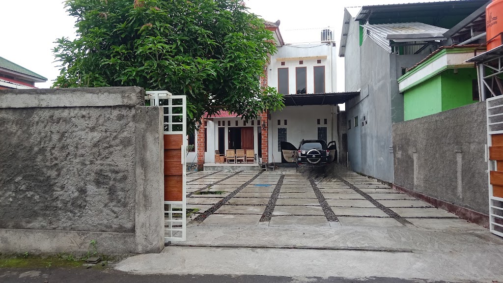 Indra Jaya Mobil