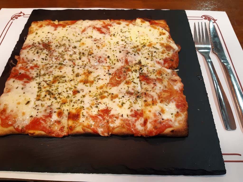 La morena — Comida y bebida