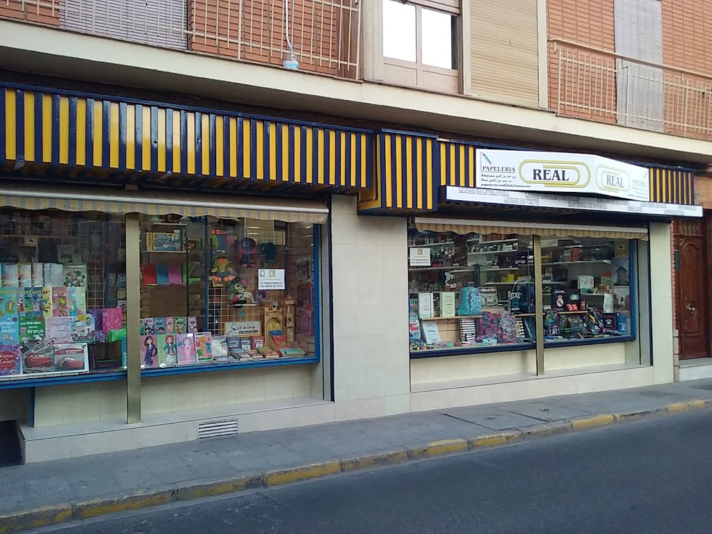 Papeleria-Libreria "Real"