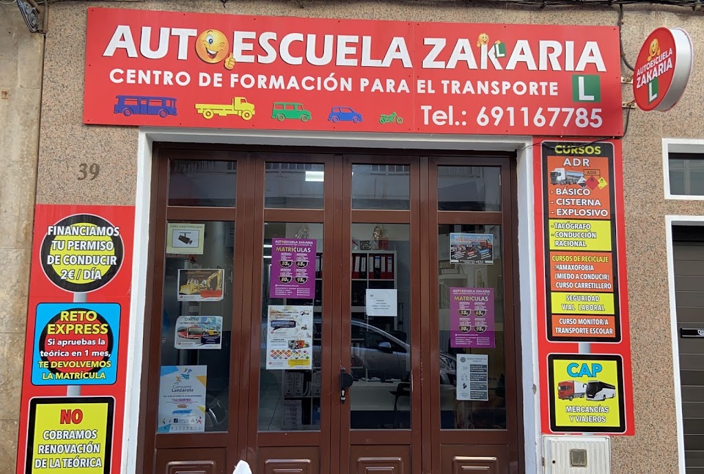 Autoescuela Zakaria Tias — Del propietario
