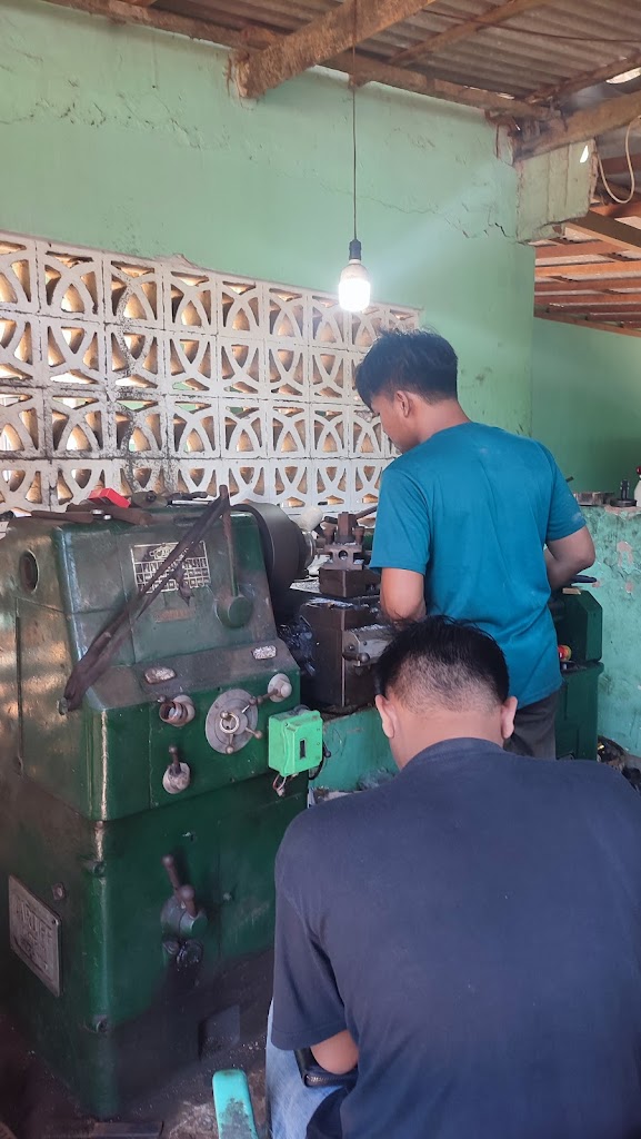 Bengkel bubut pak Man
