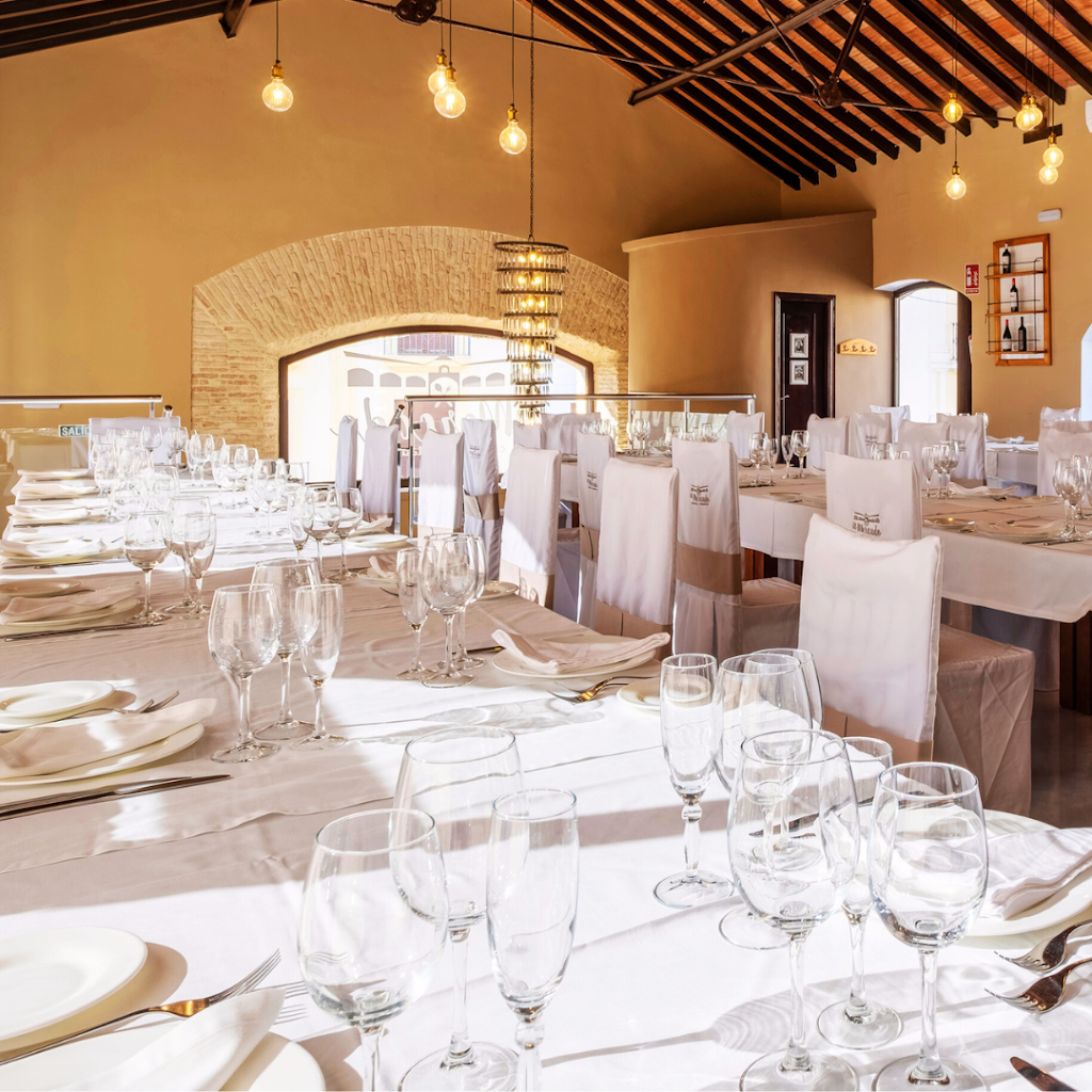 Cafeteria - Restaurante El Mercado