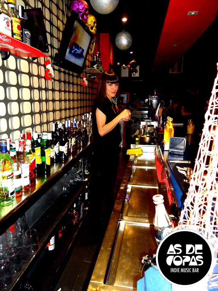 As de Copas Indie Rock — Ambiente