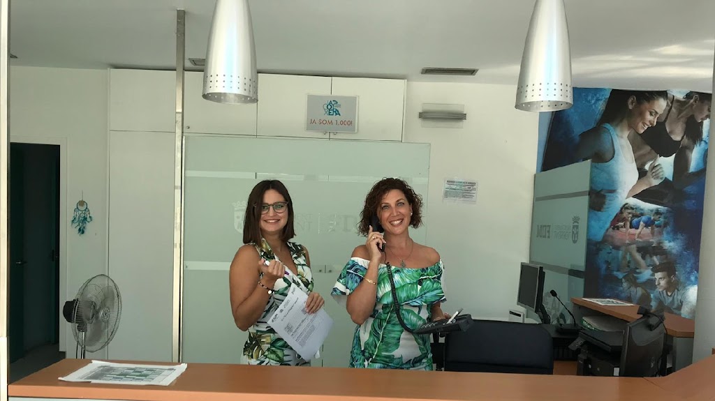 Gimnasio y Piscina Climatizada Municipal "La Cochera"