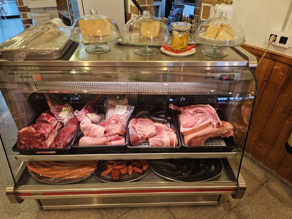 Restaurante Roque del Conde — Comida y bebida