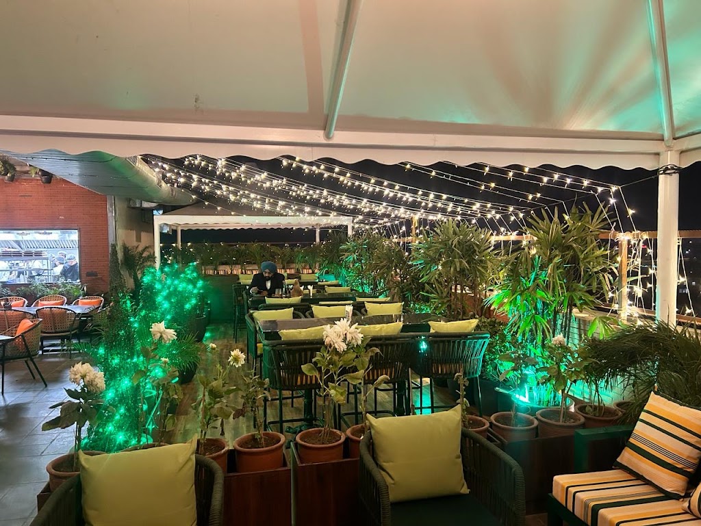 The S Lounge Rooftop