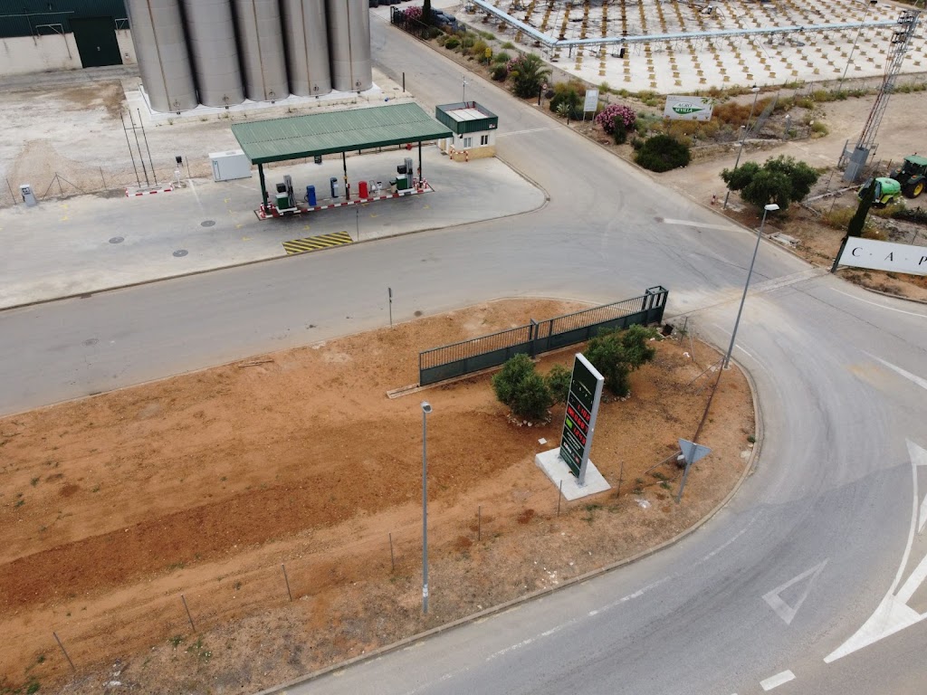 Gasolinera CAPI — Del propietario