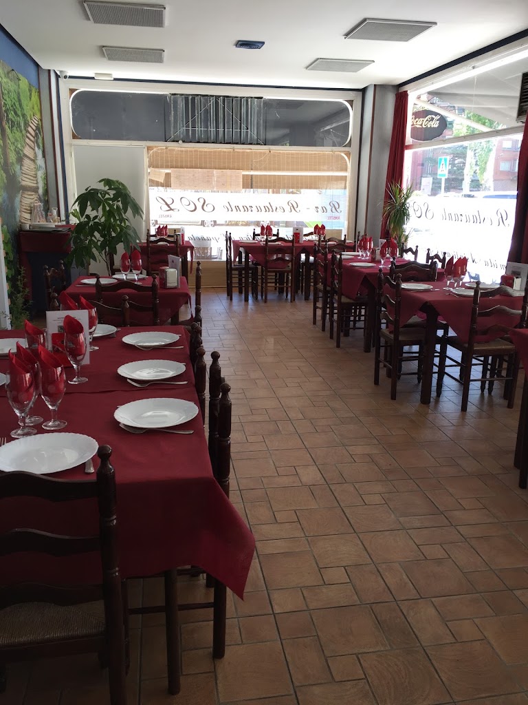 Bar Restaurante Sol — Ambiente