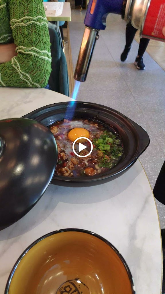Dragon Kitchen Leganes — Videos