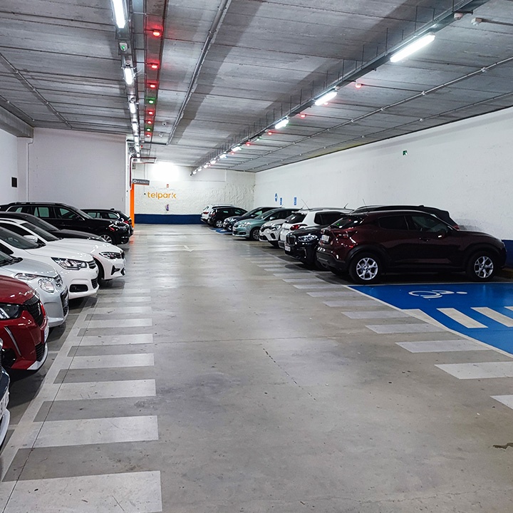Parking Placa de la Vila telpark by Empark — Del propietario