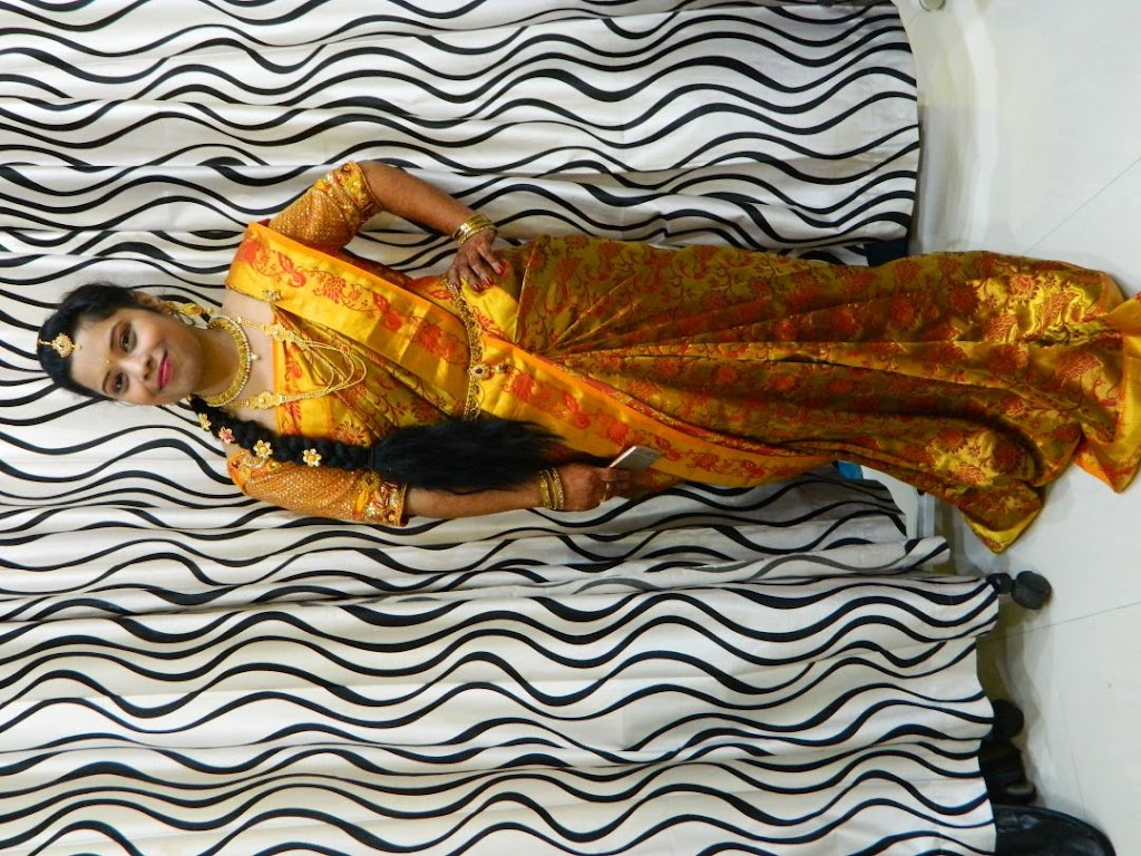 Style Glamorous Beauty Salon