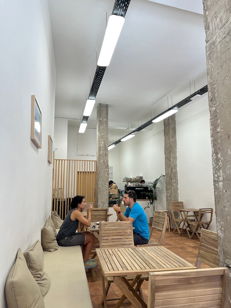 AHUL bowls & coffee (Specialty coffee)