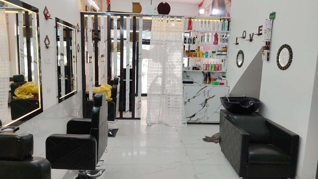 Paras Makeover Studio Since 2002 Nagal