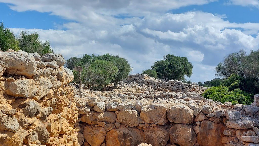 Talaiot Capocorp Vell