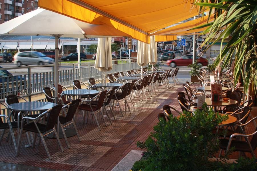 McGREGOR'S Restaurant, Bar, Frankfurt — Ambiente