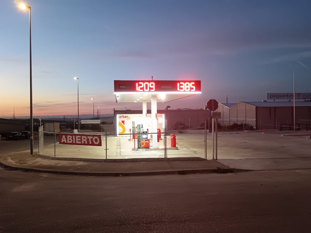 Urban Oil Torredelcampo — Estacion de servicio