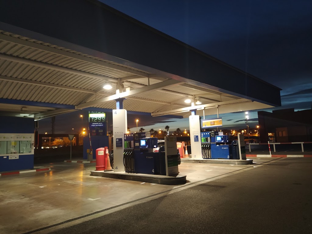 Gasolinera Carrefour — Estacion de servicio