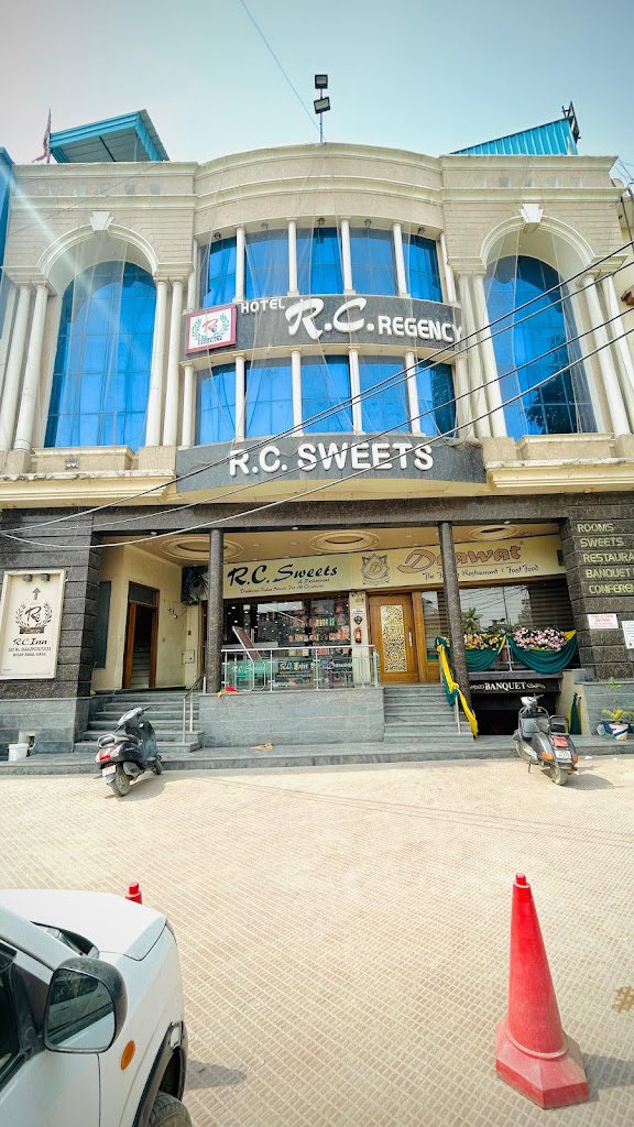 Hotel R C Regency