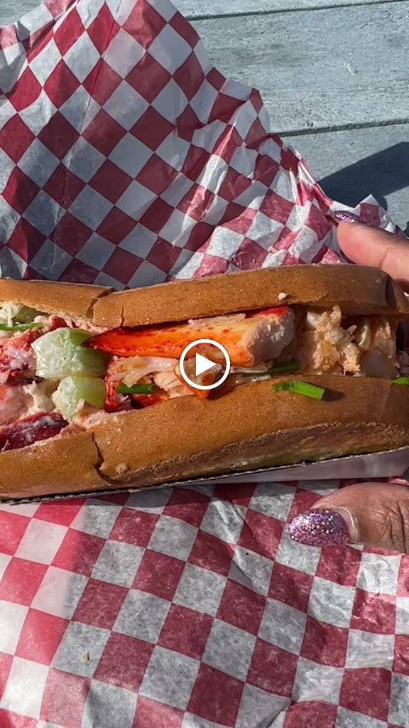 Lobster roll