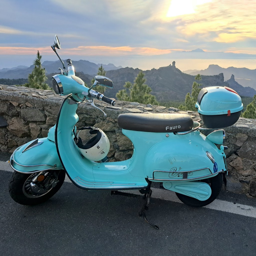 Motion Rent & Fun - Electric Vintage Scooters