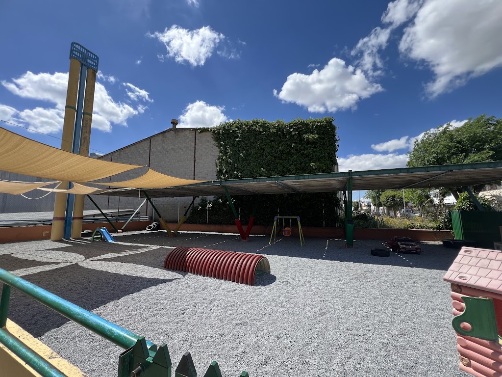 Centro de Educacion Infantil Entre Cuentos. (Escuela Montessori) — Del propietario