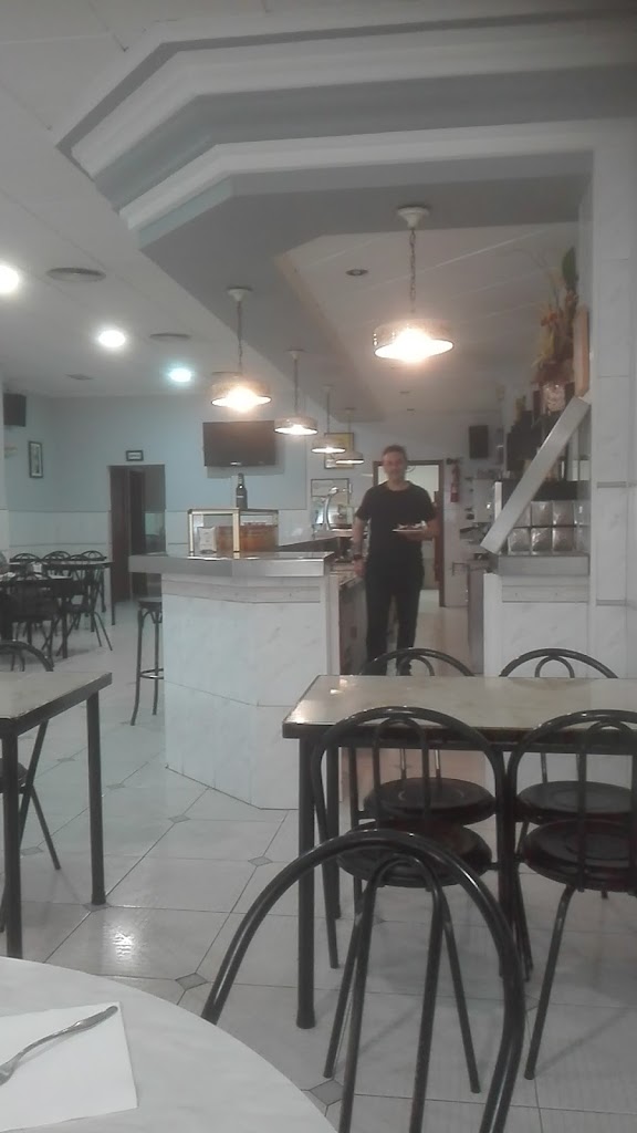 Cafeteria Chesa — Ambiente