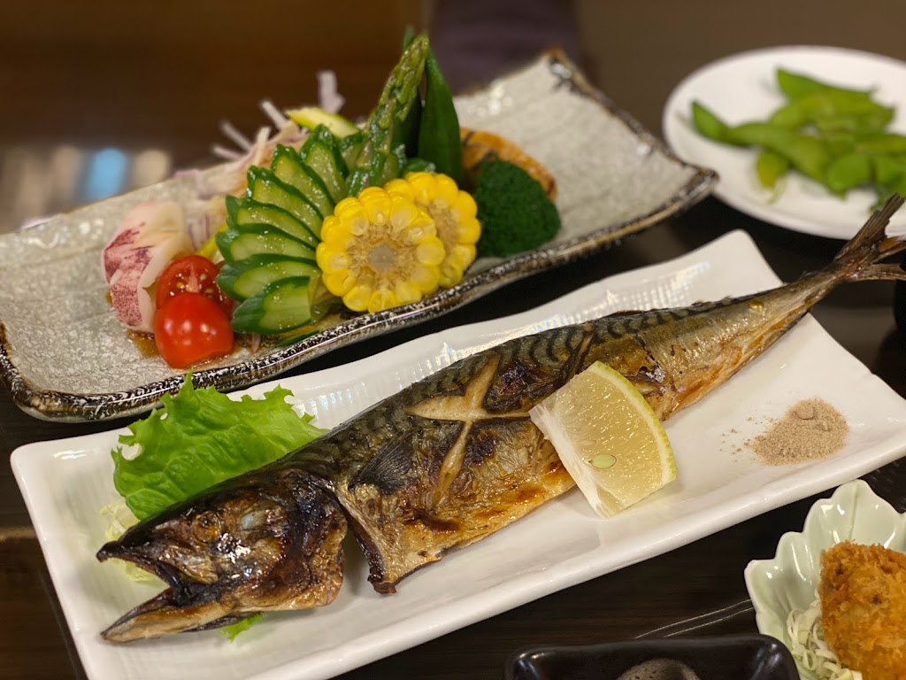 東洋日式定食 的照片