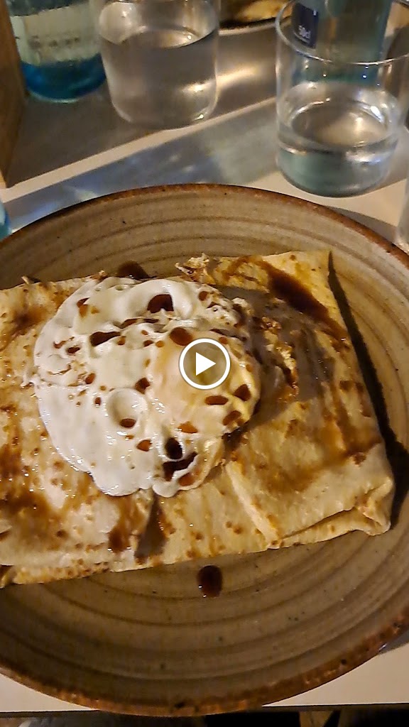 El Salon del Crepe — Videos