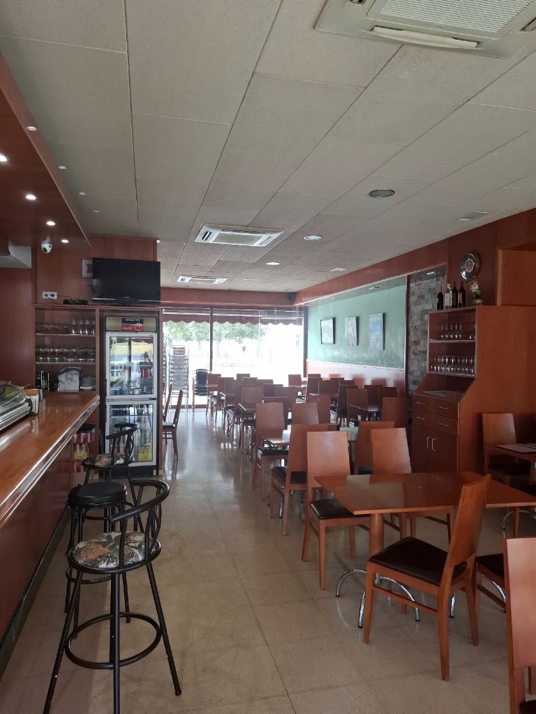 Bar Restaurant Segle XXI — Ambiente