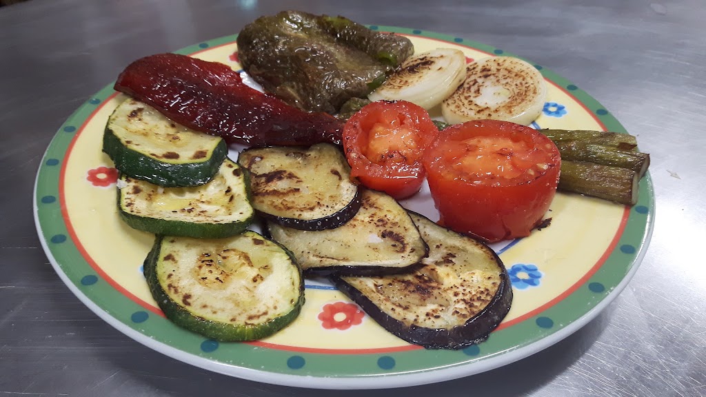 Restaurante Faro de Luarca — Comida y bebida