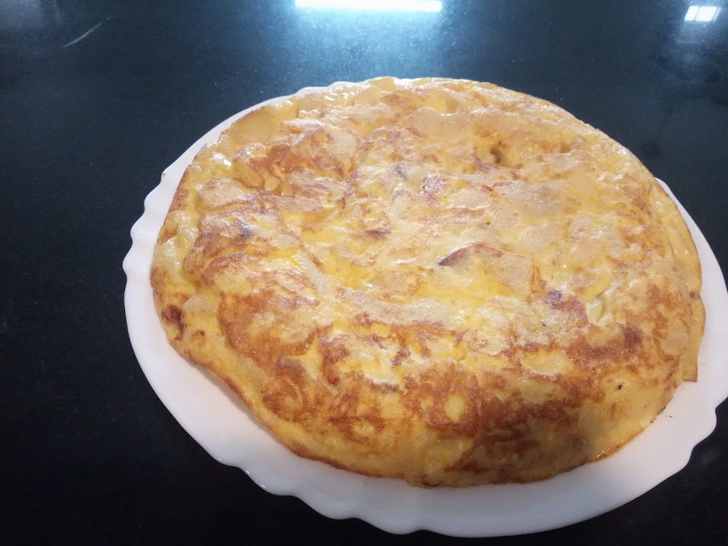 Cafe Juzgados 5 — Comida y bebida