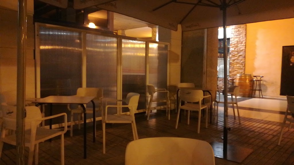 Bar Lur Gorri Jatetxea — Ambiente