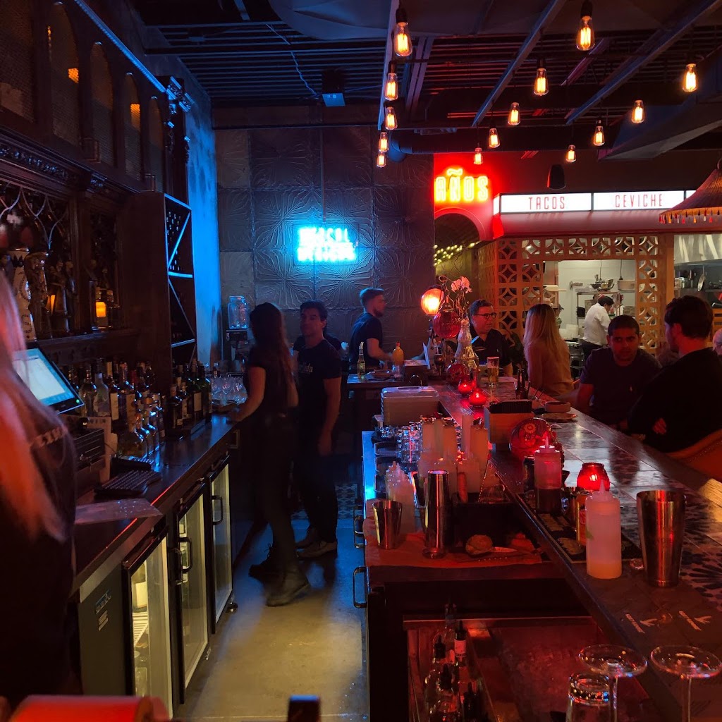 Por Vida Mezcal & Mexican