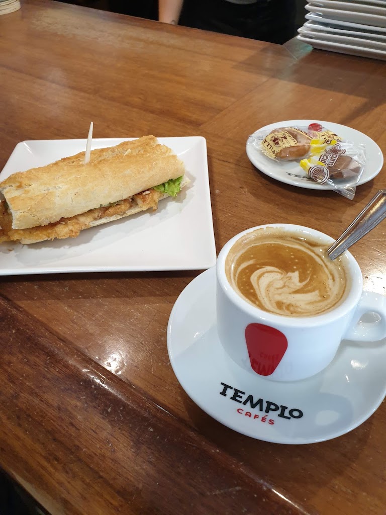 Cafe Clarin — Cafe
