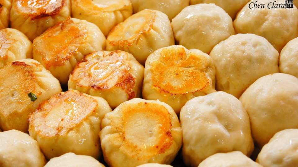 十字路水煎包店 的照片