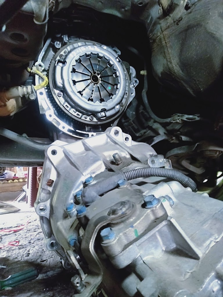 Bengkel Izhaku Auto Service