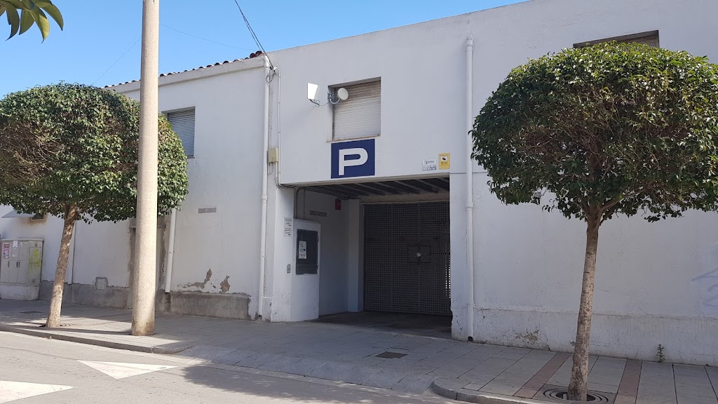 Parquing Canovelles SL