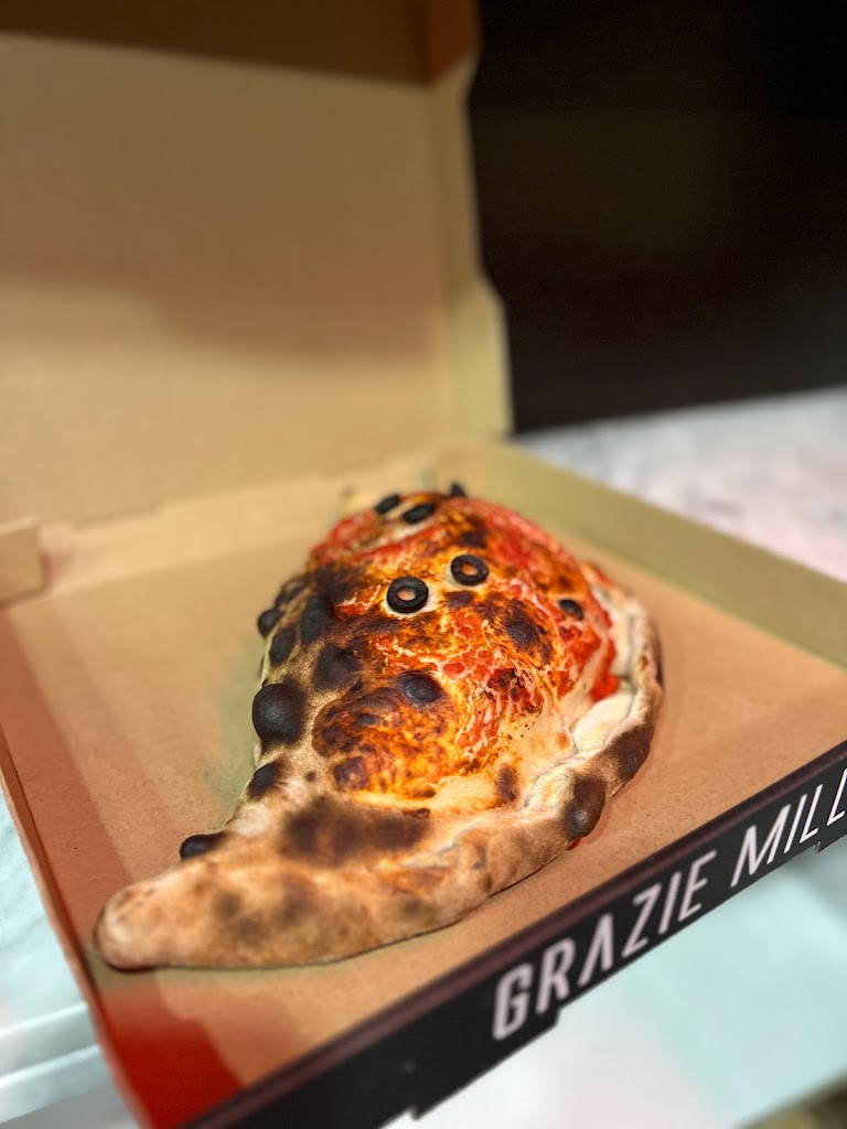 MODOMIO MATARO — Pizza