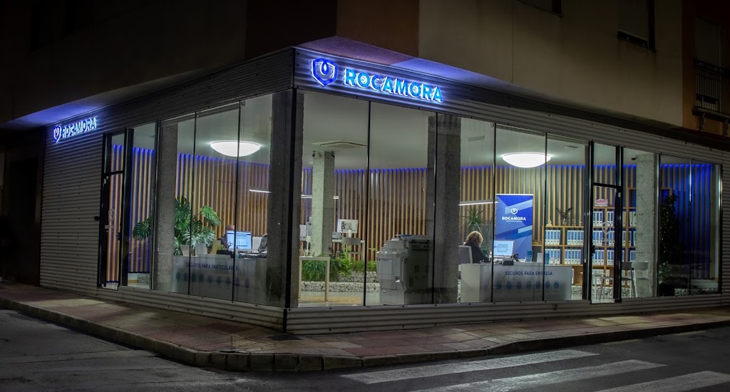 Seguros Rocamora — Exterior
