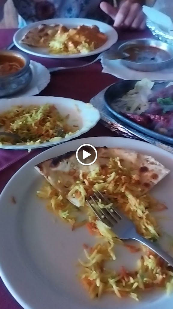 Restaurante Gorkha Palace — Videos
