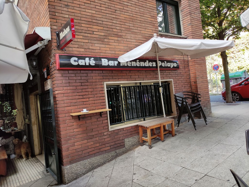Cafe-Bar Menendez Pelayo