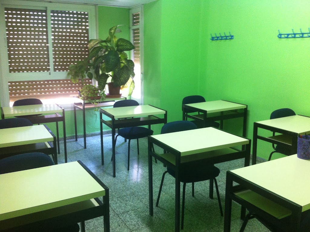 Academia Ca Luguillas: oposiciones & repaso