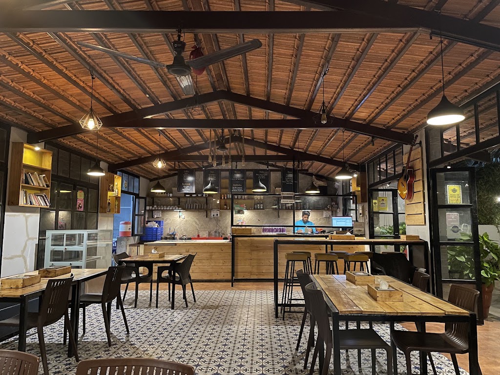 Hotel Adi