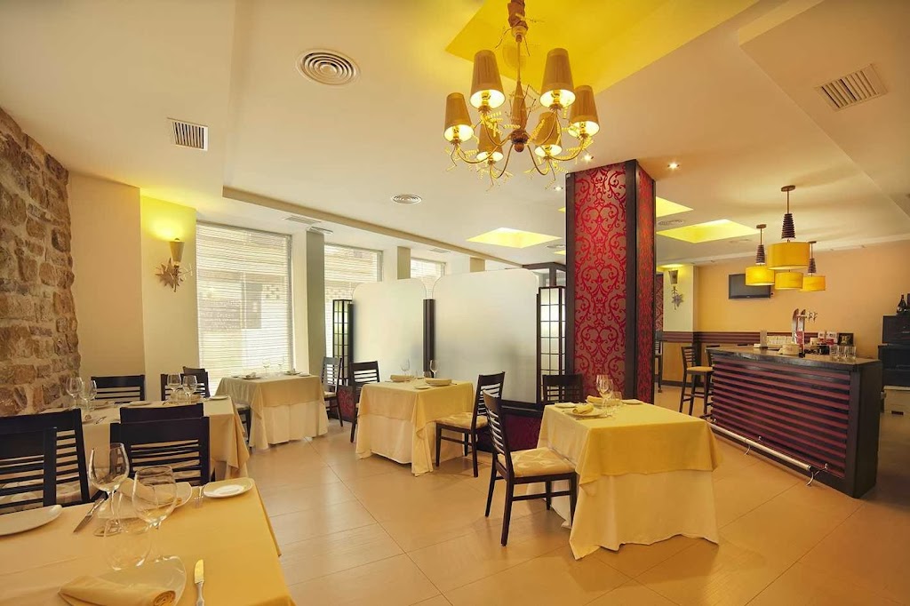 Antique Restaurante y Tapas