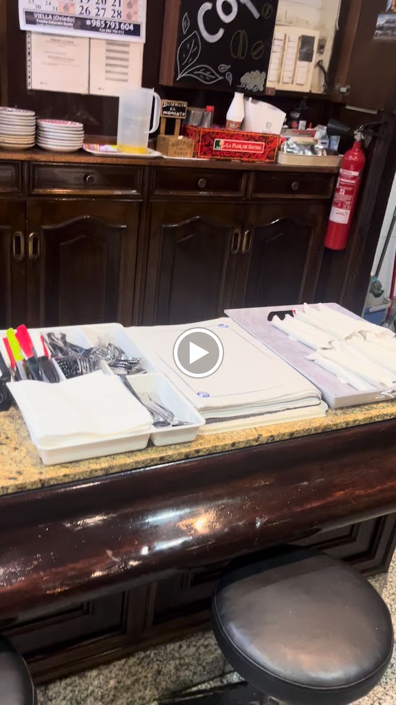 Cafeteria Arosa — Videos